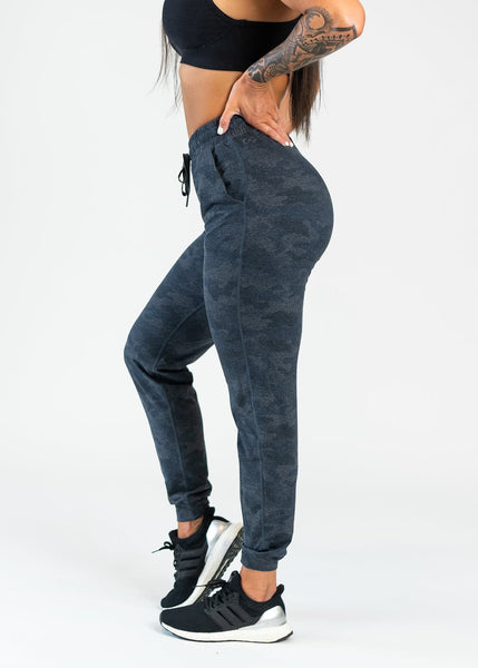 Womens black camo discount joggers