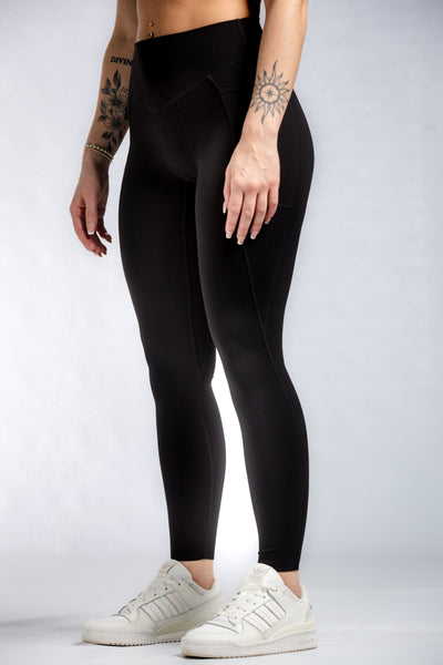 NKD Leggings With Pockets Mid Waist | Black